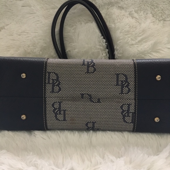 Vintage Dooney & Bourke monogram tote - Picture 6 of 8